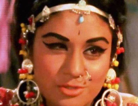 विनोद खन्ना के भाई को थी अरुणा ईरानी से मोहब्बत, उनके लिए करते थे ऐसा