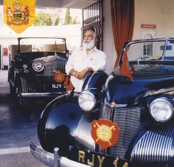 ऐशो-आराम की LIFE जी रहे थे ये राजा, अब एक कमरे के घर में बिताए 3 साल