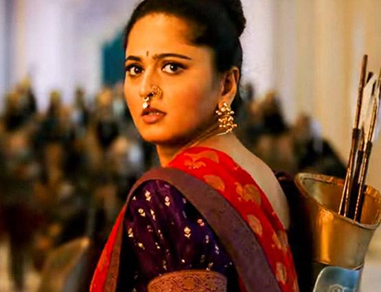 कभी ऐसी दिखती थी बाहुबली की देवसेना, पहला फोटोशूट वायरल