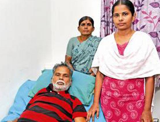 बचपन में चराती थी भैंस, आज हैं IAS ऑफिसर, पढ़ें हैरान करने वाली story