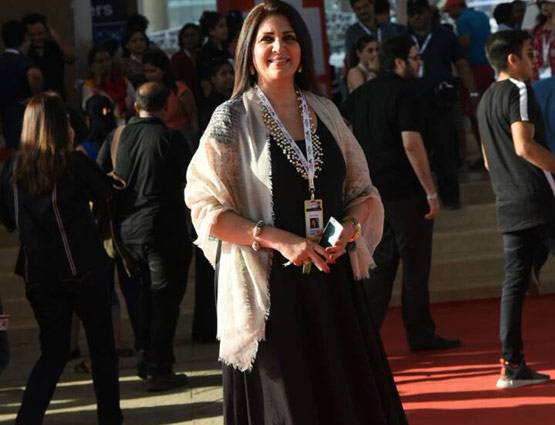 जस्ट‍िन बीबर के शो में पहुंचा बॉलीवुड, देखें किसने क्या पहना...