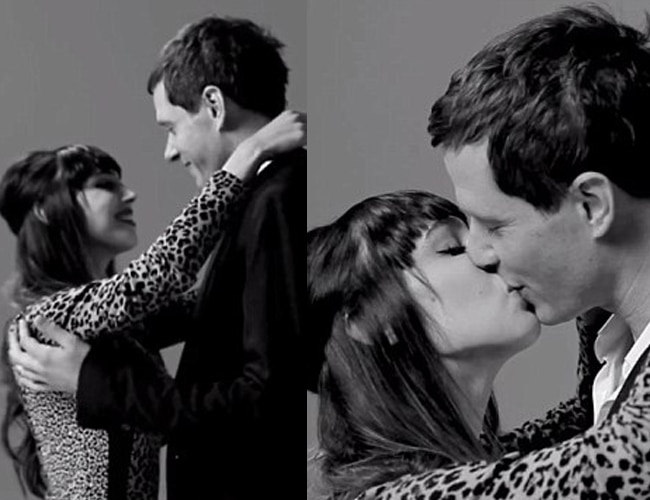 ...जब 20 अजनबियों ने किया लिप लॉक