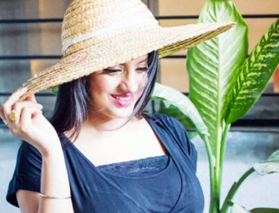 प्रेग्नेंसी टेस्ट पर चौंक गई थी 'संध्या बींदणी', अब बनीं मां