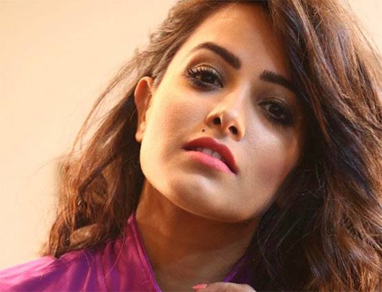 बॉलीवुड स्टार्स से भी ज्यादा है टीवी के इन सितारों की कमाई!