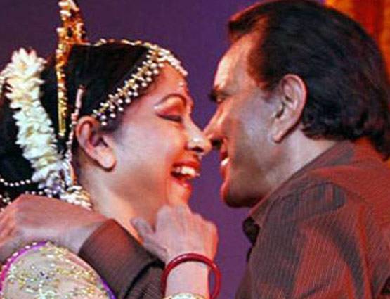 3 बड़े स्टार हेमा से करते थे प्यार, जानें धर्मेंद्र से क्यों की शादी