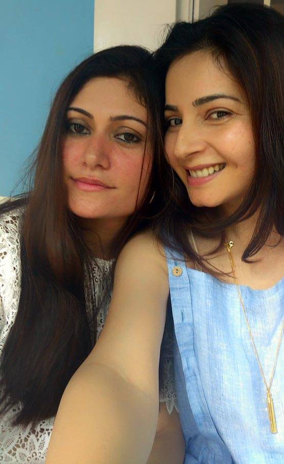 बड़ी हो गई हैं 'मिस्टर इंडिया' की टीना, अब ऐसी दिखती हैं