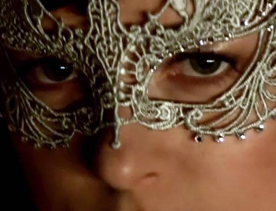 बैन मूवी की PHOTOS, सेक्सी सीन की वजह ने नहीं हुई थी रिलीज