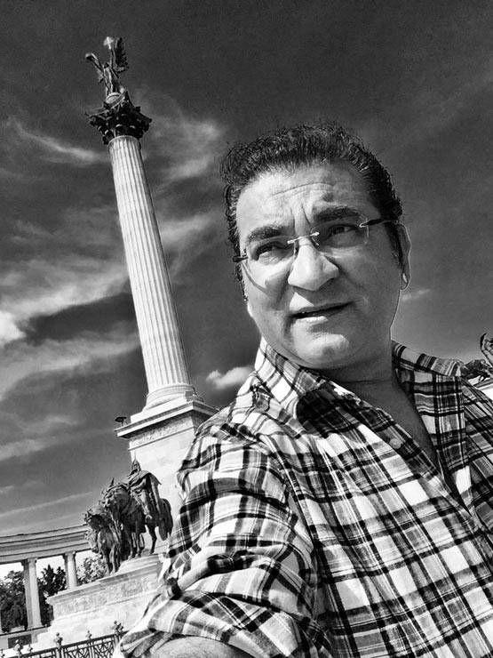 सिंगर अभिजीत कह रहे अपशब्द, किसी को बता रहे गे तो किसी को सेक्स वर्कर