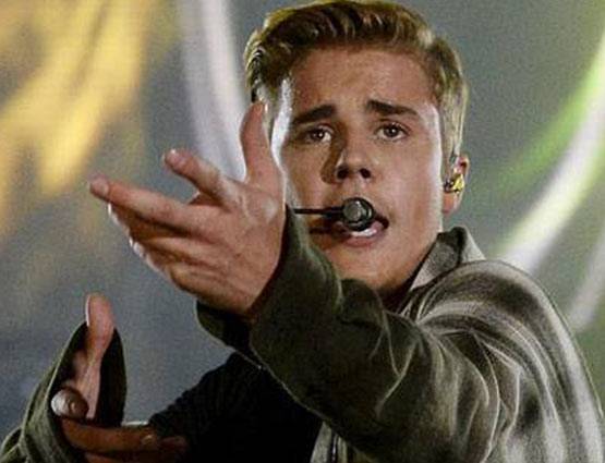 मुंबई में परफॉर्म करेंगे बीबर, जानें उनसे जुड़ी कुछ अनोखी बातें