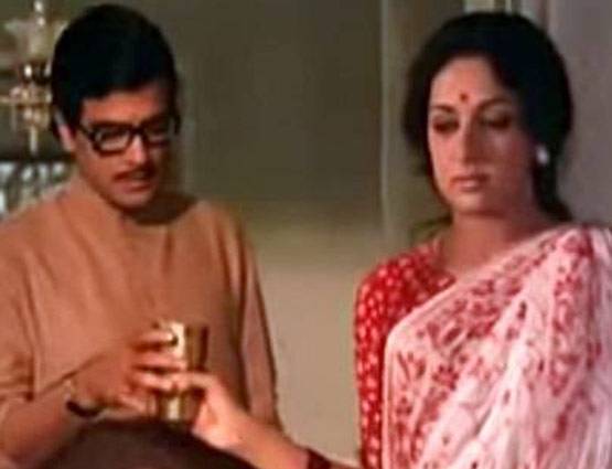 3 बड़े स्टार हेमा से करते थे प्यार, जानें धर्मेंद्र से क्यों की शादी