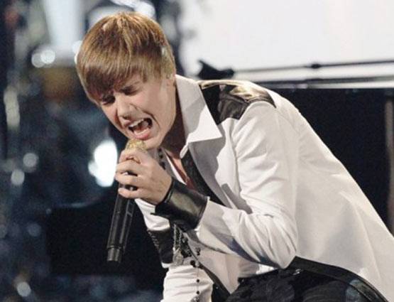 कनाडा का सोफा, 10 सेडान कार, ऐसी हैं जस्टिन बीबर की DEMANDS