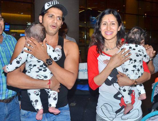 इंडिया आईं 'नागिन' के इस घर की जुड़वां बेटियां, मिला ग्रैंड वेलकम