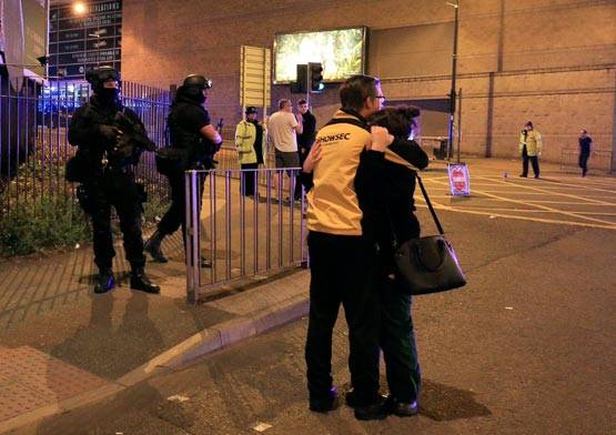 म्यूजिक कंसर्ट में 20 हजार लोग थे मौजूद, धमाके के बाद ऐसा था मंजर