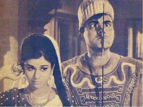 विनोद खन्ना के भाई को थी अरुणा ईरानी से मोहब्बत, उनके लिए करते थे ऐसा