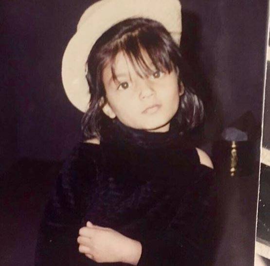 अकेली रहती थी टाइगर श्रॉफ की ये हिरोइन, मकान मालिक ने घर से निकाला