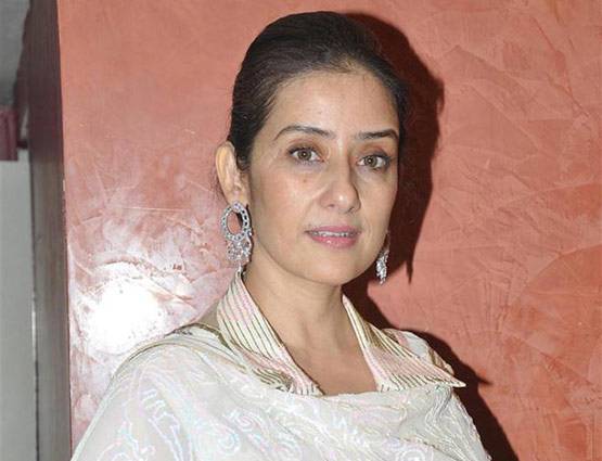 कैंसर से लड़ने वाली मनीषा कोइराला ने बताया, पहले उन्हें लगता था बुरा