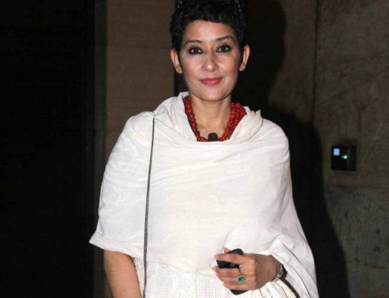 कैंसर से लड़ने वाली मनीषा कोइराला ने बताया, पहले उन्हें लगता था बुरा