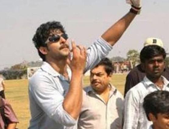 बचपन में ऐसे दिखते थे प्रभास, Photos में देखें उनका हटके अंदाज