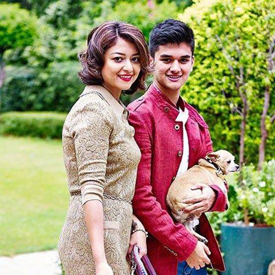 ये हैं ज्योतिरादित्य की पत्नी, राजघराने से रखती हैं ताल्लुक