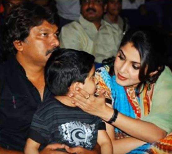 परिवार में सबसे छोटे हैं प्रभास, जानें बाहुबली स्टार्स की REAL FAMILY