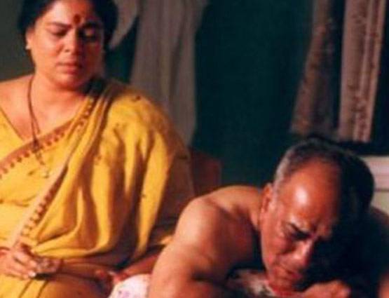 श्रीमान श्रीमति की 'कोकी' से सलमान की मां तक, याद रहेंगे रीमा के 10 रोल