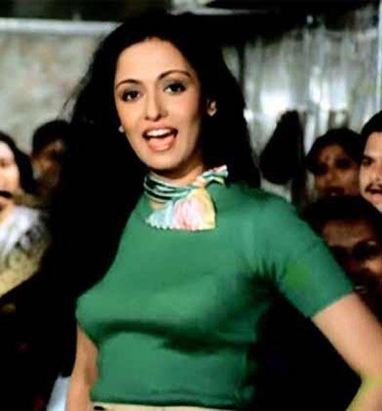 ब्यूटी क्वीन रह चुकी हैं परेश रावल की पत्नी, पेड़ के नीचे की थी शादी