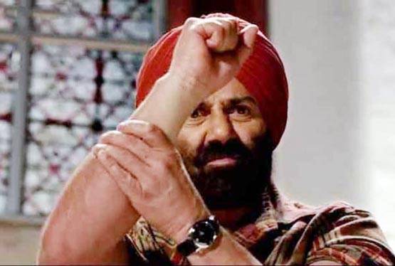 क्या अब 24 साल बाद अब खत्म होगी सनी देओल और शाहरुख खान की लड़ाई?