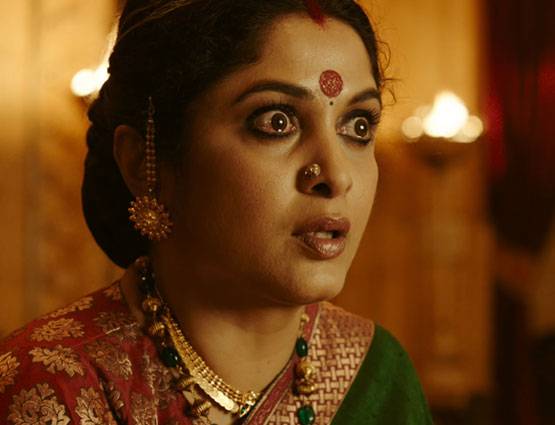 बाहुबली 2 के इस सीन को देखकर रो पड़ी शिवगामी, नहीं करना चाहती थी फिल्म