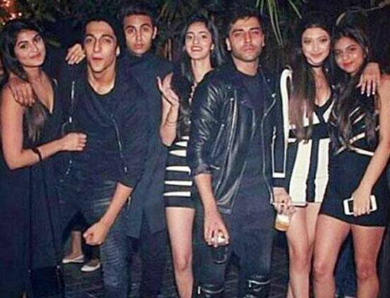 17 की हुईं सुहाना, बेटी के लिए ऐसा ब्वॉयफ्रेंड चाहते हैं शाहरुख