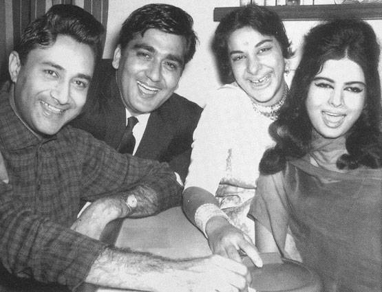 भेष बदलकर नरगिस को छेड़ते थे सुनील दत्त, ऐसी थी इनकी प्रेम कहानी