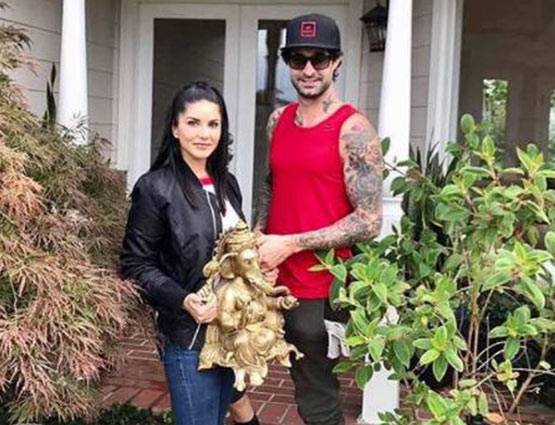 सनी लियोनी ने खरीदा नया घर, कभी गंदगी की वजह से हुई थीं बेघर