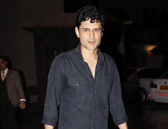 IPL के खत्म होते ही जहीर-सागरिका ने दी सगाई की पार्टी, देखें PHOTOS