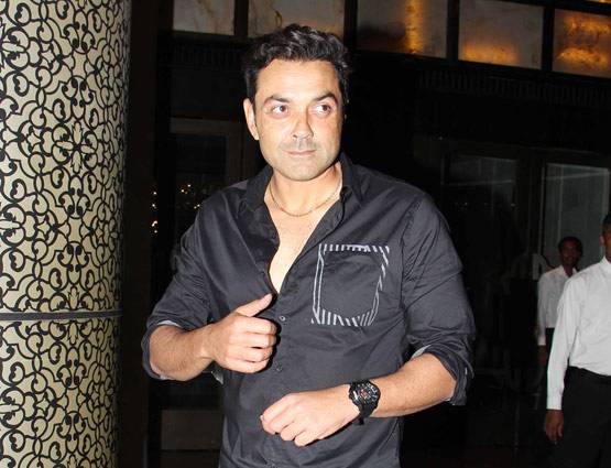 IPL के खत्म होते ही जहीर-सागरिका ने दी सगाई की पार्टी, देखें PHOTOS