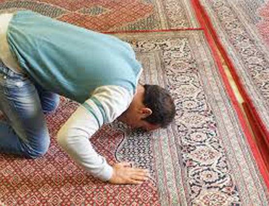 साफ दिल से इबादत का महीना है रमजान, आसमां से उतरी थी कुरान