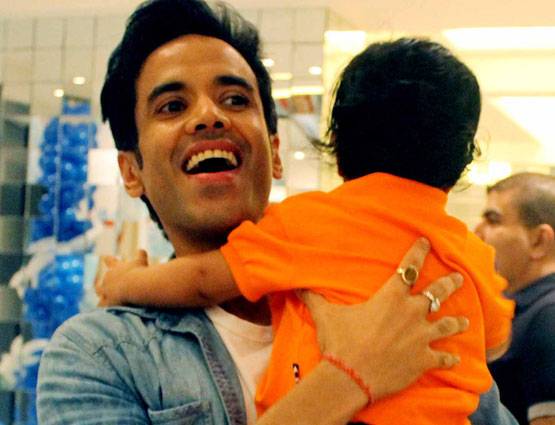 PHOTOS: तुषार के बेटे लक्ष्य ने तैमूर के साथ ऐसे मनाया अपना बर्थडे