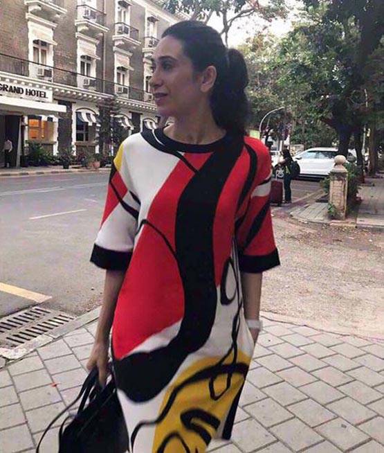 अभिषेक बच्चन से टूटी थी करिश्मा की सगाई, लेकिन अभी भी है दोनों मे ये रिश्ता