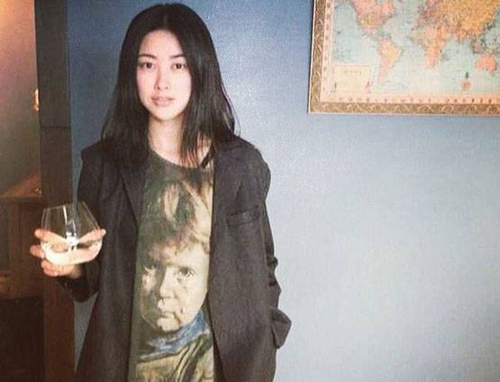 सलमान की फिल्म से डेब्यू कर रही है ये एक्ट्रेस, BIKINI फोटो हुई वायरल