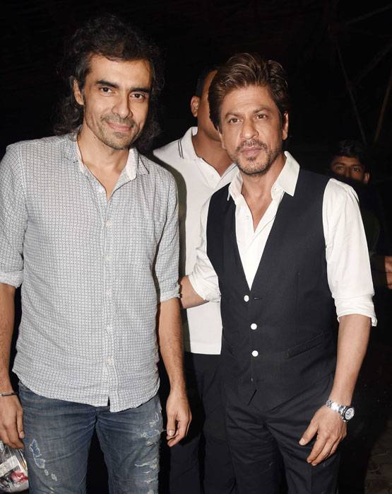 PHOTOS: 'ट्यूबलाइट' की स्क्रीनिंग पर मीडिया से परेशान हुईं सुहाना