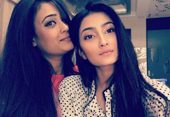 इस फिल्म से बॉलीवुड डेब्यू करेंगी श्वेता तिवारी की बेटी, PHOTOSHOOT हुआ वायरल