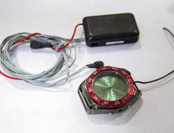 एग्जाम के दौरान नकल के इन तरीकों को देख कर हैरान रह जाएंगे