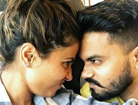 स्पेन में बॉयफ्रेंड संग एन्जॉय कर रही हैं अक्षरा, शेयर की PHOTOS