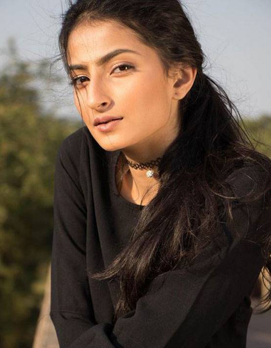 इस फिल्म से बॉलीवुड डेब्यू करेंगी श्वेता तिवारी की बेटी, PHOTOSHOOT हुआ वायरल