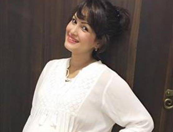 अक्षरा के नैतिक जल्द बनेंगे पापा, वाइफ ने इंस्टाग्राम पर दिखाया बेबी बंप