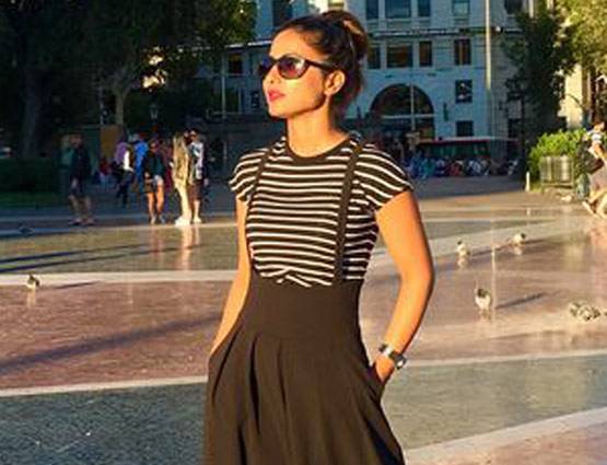 स्पेन में बॉयफ्रेंड संग एन्जॉय कर रही हैं अक्षरा, शेयर की PHOTOS