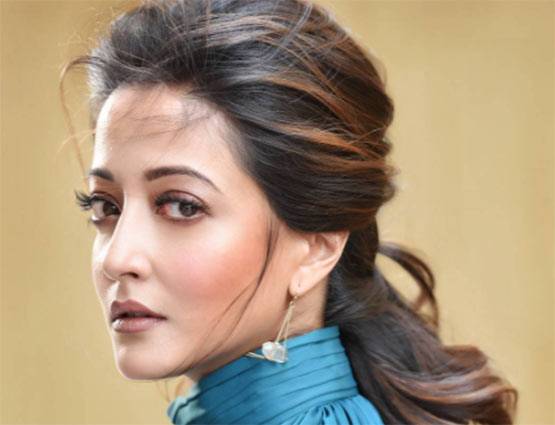 मिस इंडिया से मिस यूनिवर्स तक 35 पार इन अभिनेत्रियों ने अब तक नहीं की शादी