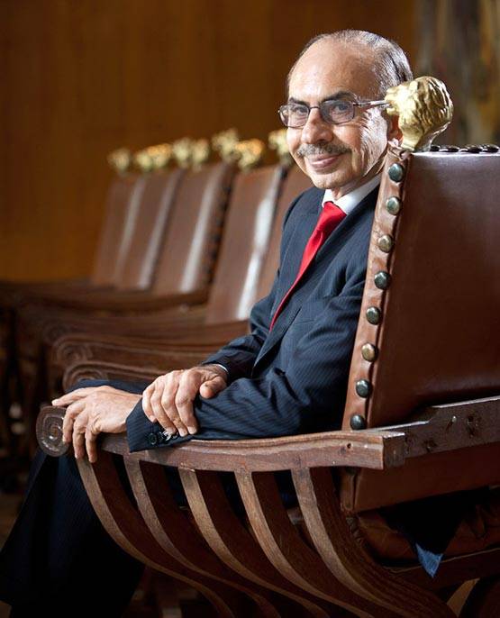 देखि‍ये, भारत के अरबपतियों के भाई-बहन जीते हैं कैसी लाइफ