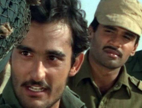 बॉर्डर फिल्म में हुई थी ये फनी MISTAKE,20 साल में नहीं पकड़ी होगी आपने