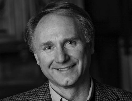 क्रॉसवर्ड खेलते हुए लेखक बन गए डेन ब्राउन, ऐसे लिखे बेस्‍टसेलर नॉवल