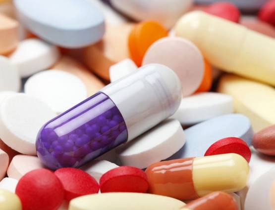 पूरी दुनिया में है बैन पर इंडिया में आसानी से मिल जाते हैं ये ड्रग्स