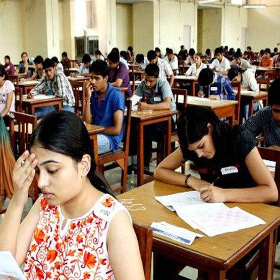 कभी किन्नर बुलाकर लोग उड़ाते थे मजाक, अब बनेंगे डॉक्टर